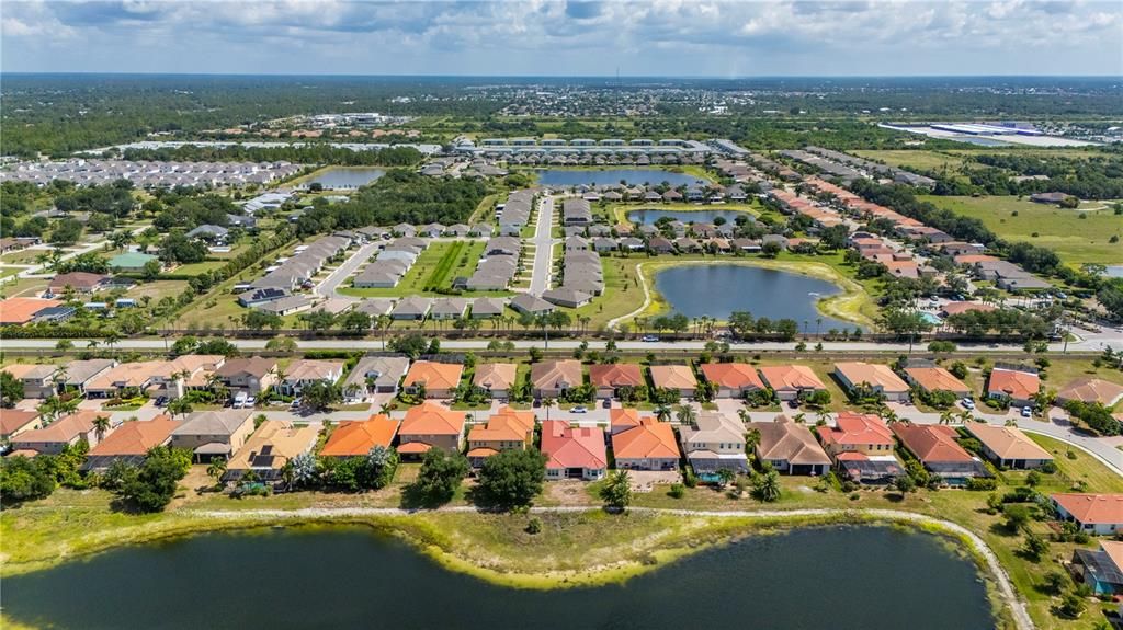For Sale: $562,500 (3 beds, 2 baths, 2719 Square Feet)
