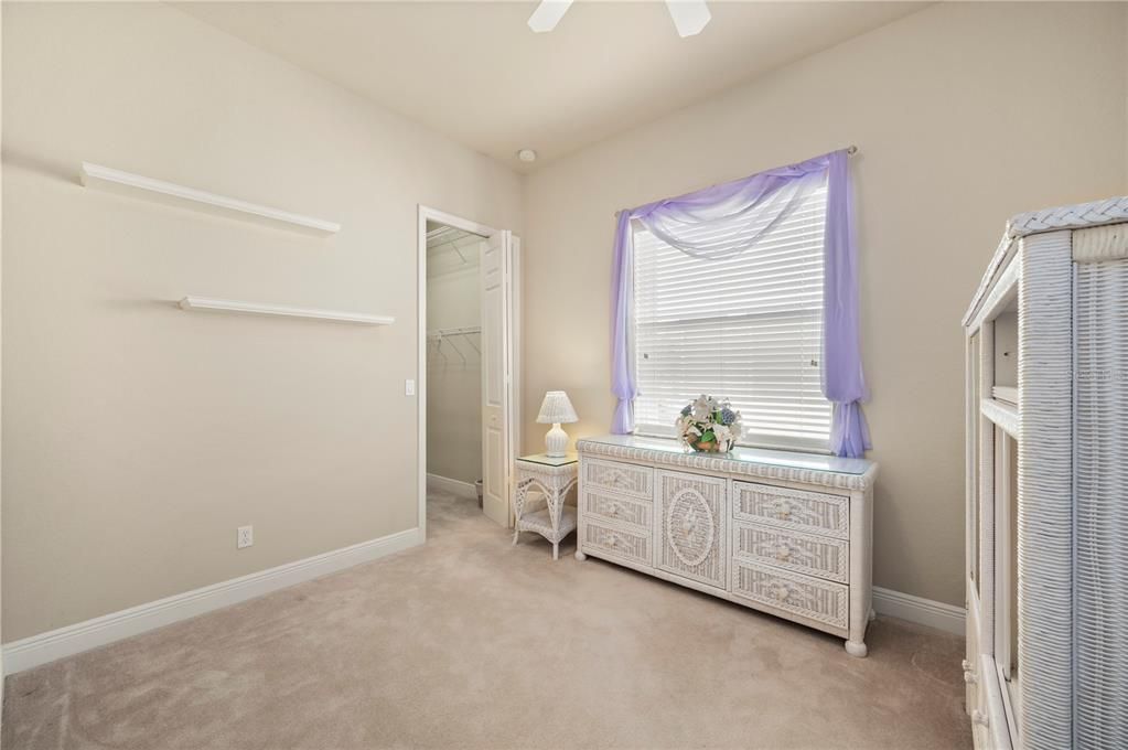 For Sale: $562,500 (3 beds, 2 baths, 2719 Square Feet)