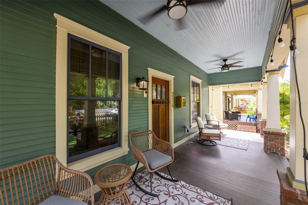 For Sale: $675,000 (3 beds, 3 baths, 1472 Square Feet)