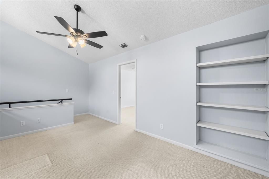 For Sale: $259,900 (3 beds, 2 baths, 1953 Square Feet)