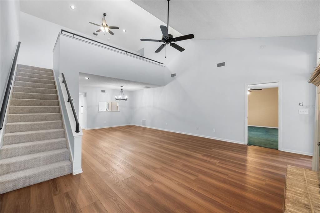 For Sale: $259,900 (3 beds, 2 baths, 1953 Square Feet)