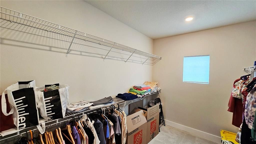 В аренду: $3,900 (4 спален, 3 ванн, 3829 Квадратных фут)