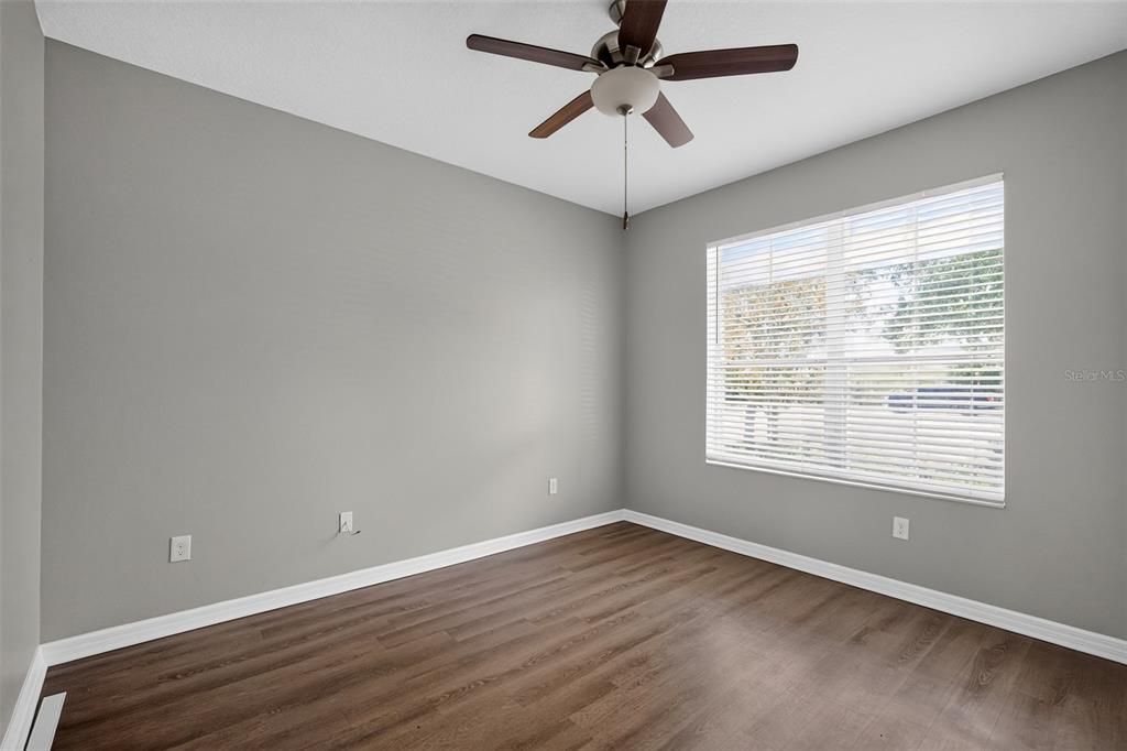 En Venta: $445,000 (5 camas, 3 baños, 2867 Pies cuadrados)