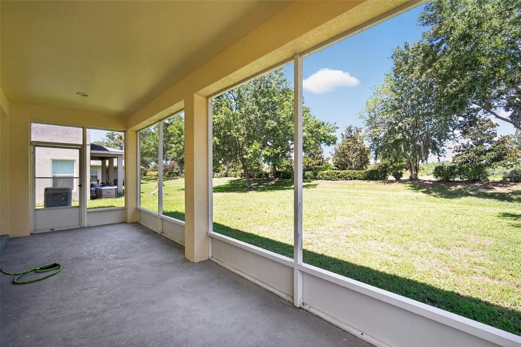 En Venta: $445,000 (5 camas, 3 baños, 2867 Pies cuadrados)