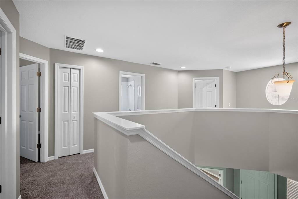 En Venta: $445,000 (5 camas, 3 baños, 2867 Pies cuadrados)