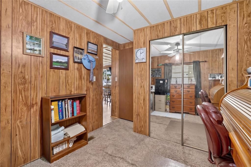 На продажу: $225,000 (3 спален, 2 ванн, 1440 Квадратных фут)
