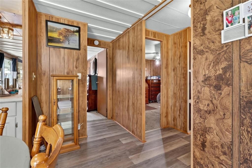 На продажу: $225,000 (3 спален, 2 ванн, 1440 Квадратных фут)