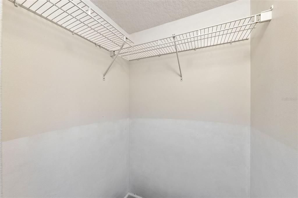 For Sale: $250,000 (3 beds, 2 baths, 1230 Square Feet)