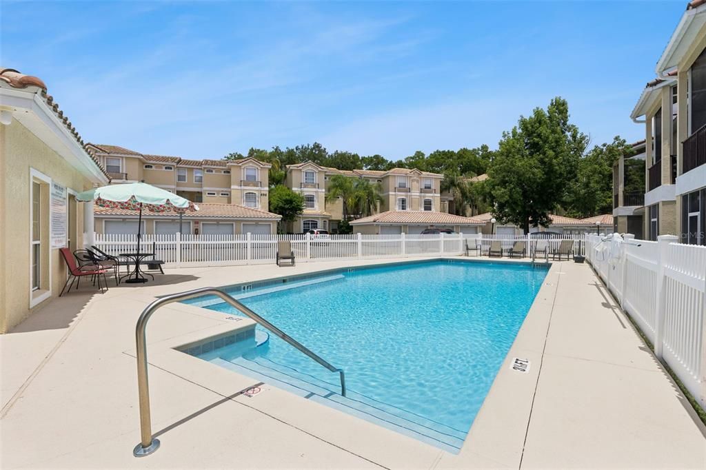 For Sale: $250,000 (3 beds, 2 baths, 1230 Square Feet)