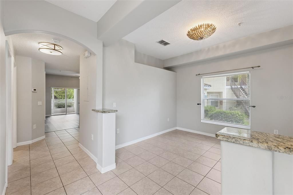 For Sale: $250,000 (3 beds, 2 baths, 1230 Square Feet)
