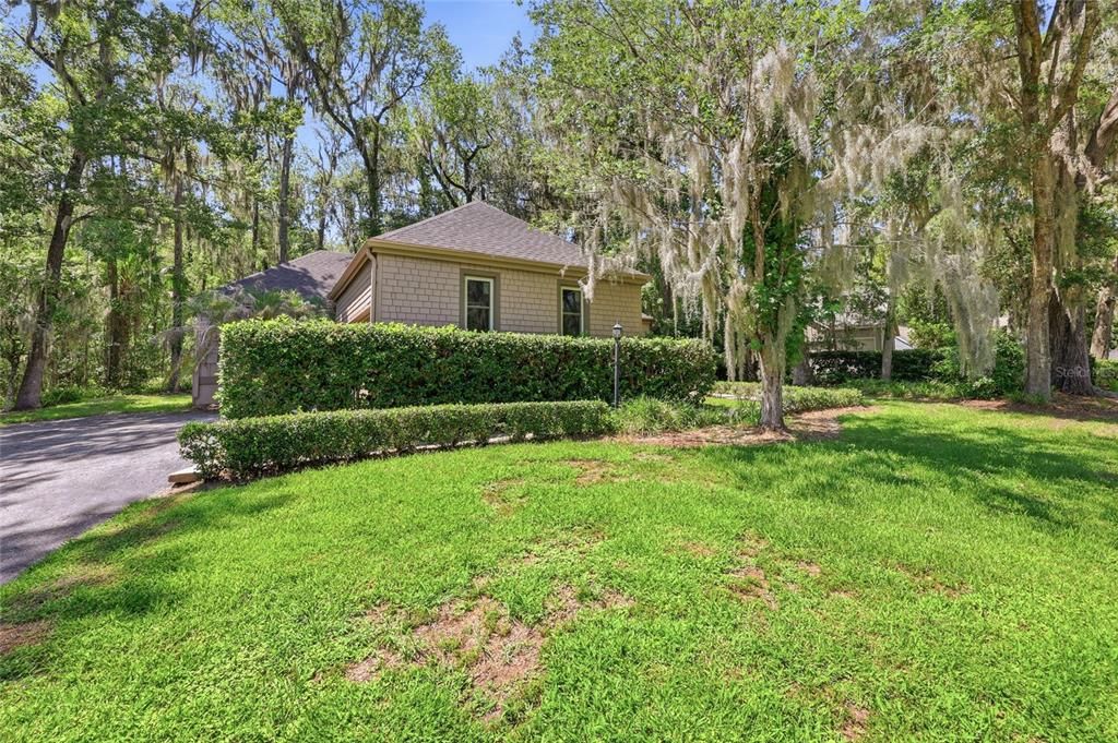 For Sale: $395,000 (4 beds, 2 baths, 1600 Square Feet)