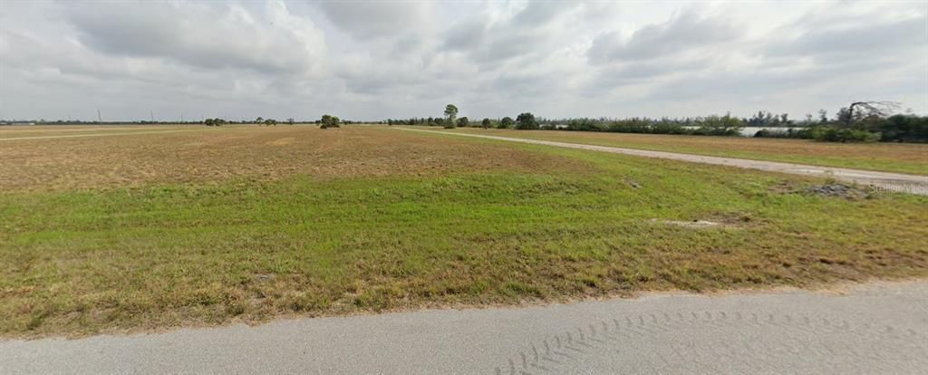 En Venta: $50,000 (0.19 acres)