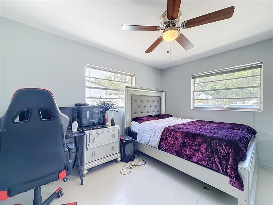 Active With Contract: $369,000 (4 beds, 2 baths, 1425 Square Feet)