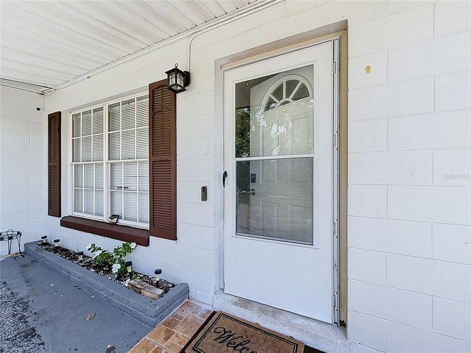 Active With Contract: $369,000 (4 beds, 2 baths, 1425 Square Feet)