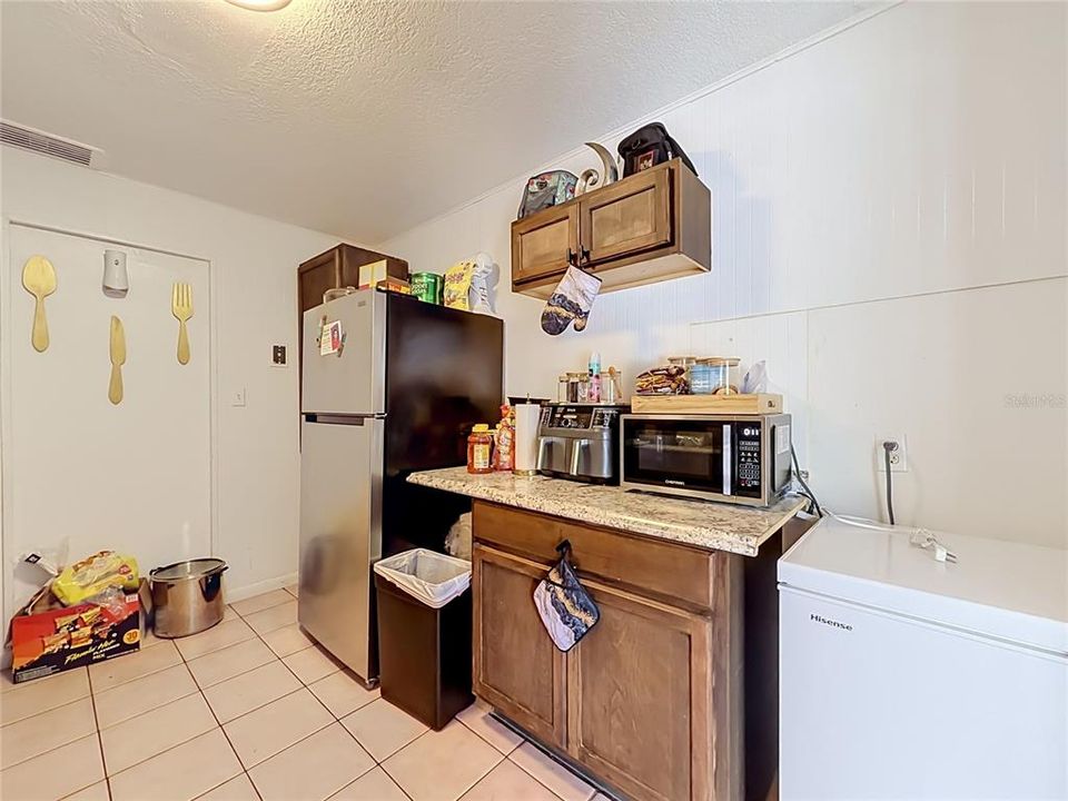 Active With Contract: $369,000 (4 beds, 2 baths, 1425 Square Feet)