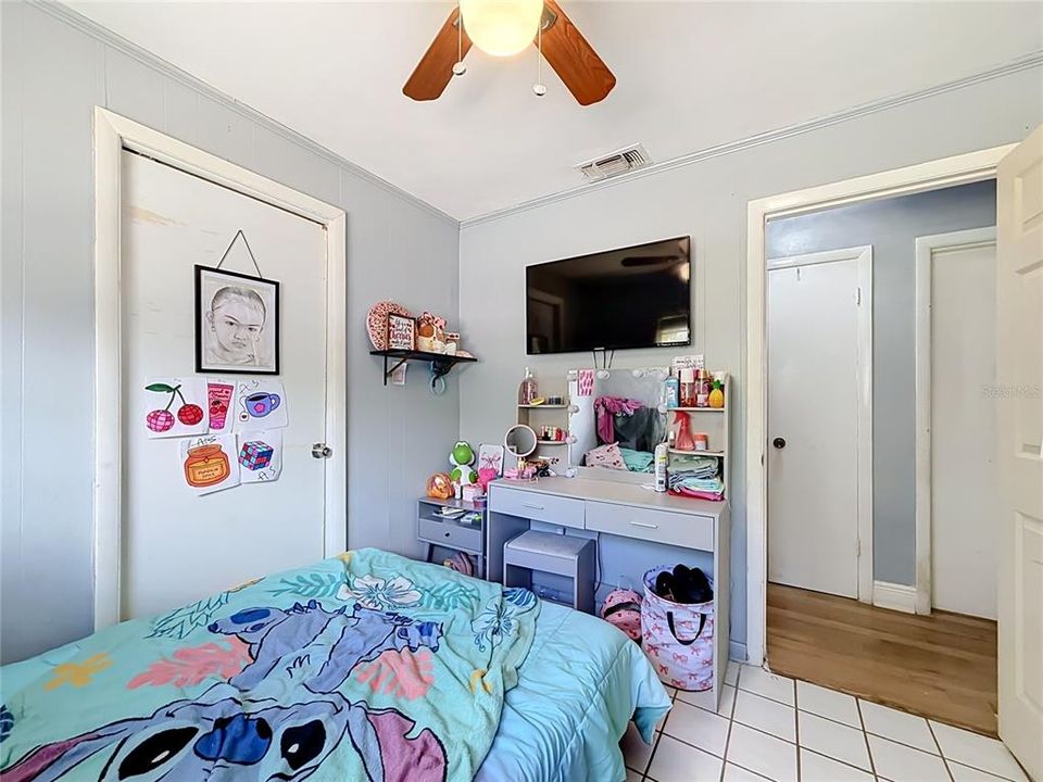 Active With Contract: $369,000 (4 beds, 2 baths, 1425 Square Feet)