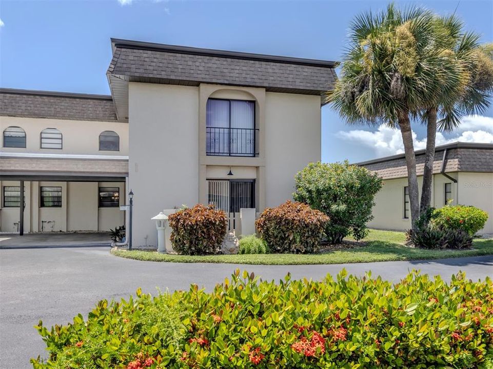 For Sale: $190,000 (2 beds, 2 baths, 1222 Square Feet)