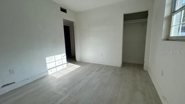 На продажу: $280,000 (4 спален, 3 ванн, 1515 Квадратных фут)