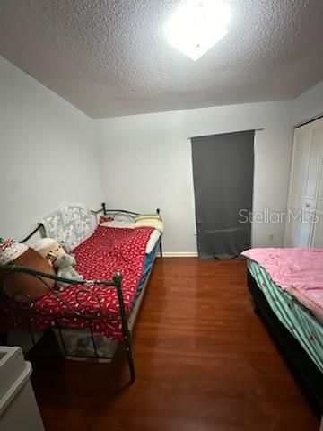 For Sale: $250,000 (3 beds, 1 baths, 1225 Square Feet)