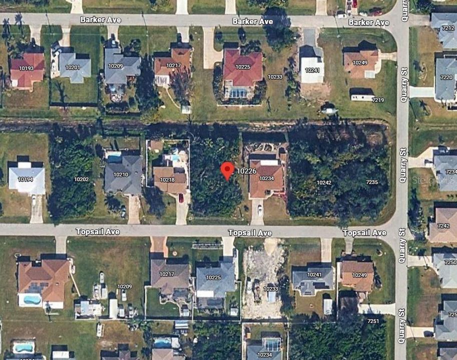 En Venta: $27,000 (0.23 acres)