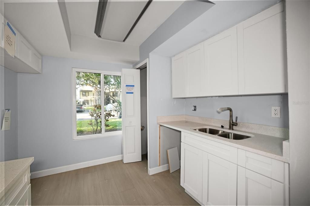 En Venta: $165,000 (2 camas, 1 baños, 895 Pies cuadrados)