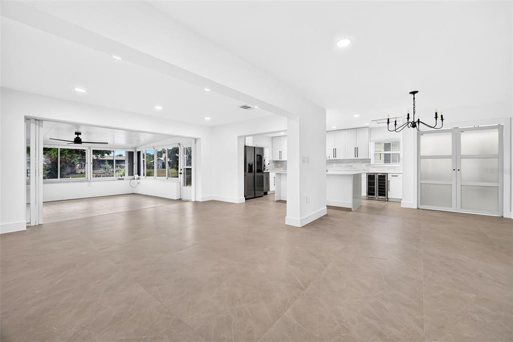 На продажу: $369,000 (3 спален, 2 ванн, 1529 Квадратных фут)
