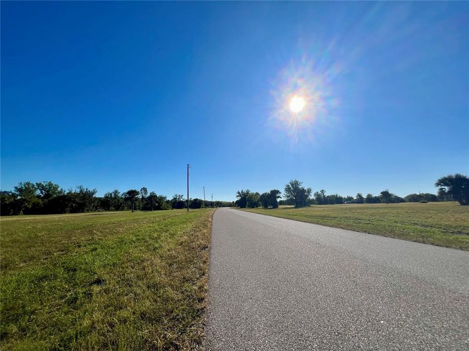 На продажу: $31,000 (0.19 acres)