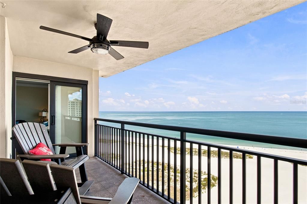 For Sale: $847,700 (2 beds, 2 baths, 1094 Square Feet)