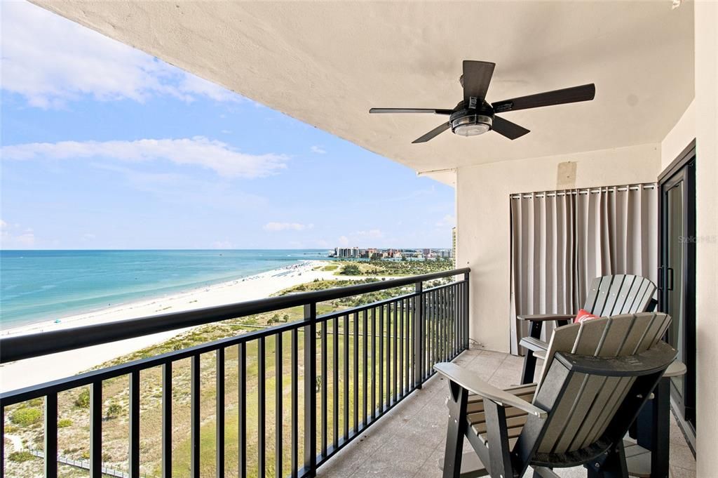 For Sale: $847,700 (2 beds, 2 baths, 1094 Square Feet)