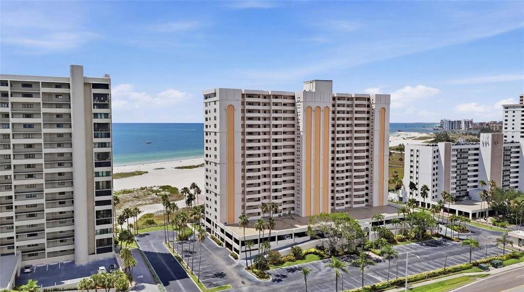For Sale: $847,700 (2 beds, 2 baths, 1094 Square Feet)