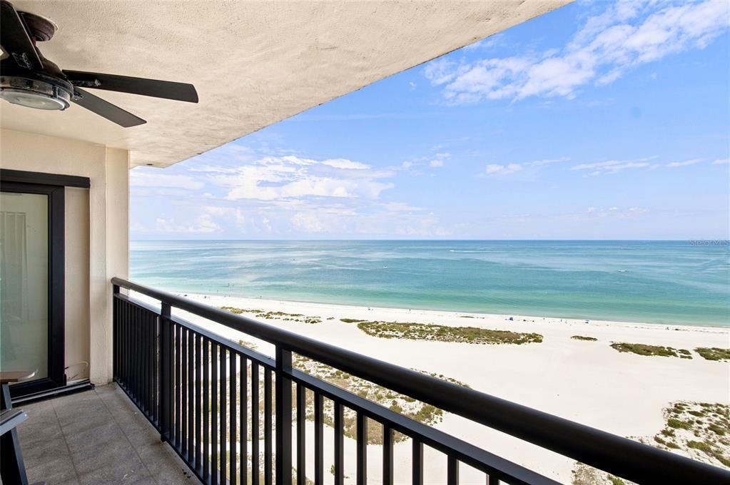 For Sale: $847,700 (2 beds, 2 baths, 1094 Square Feet)