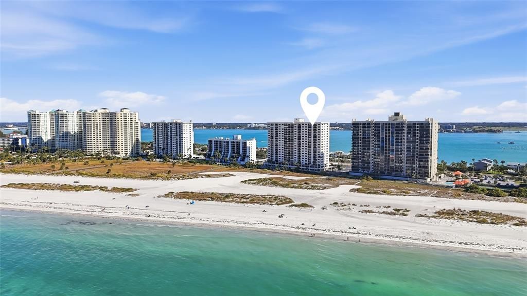 For Sale: $847,700 (2 beds, 2 baths, 1094 Square Feet)