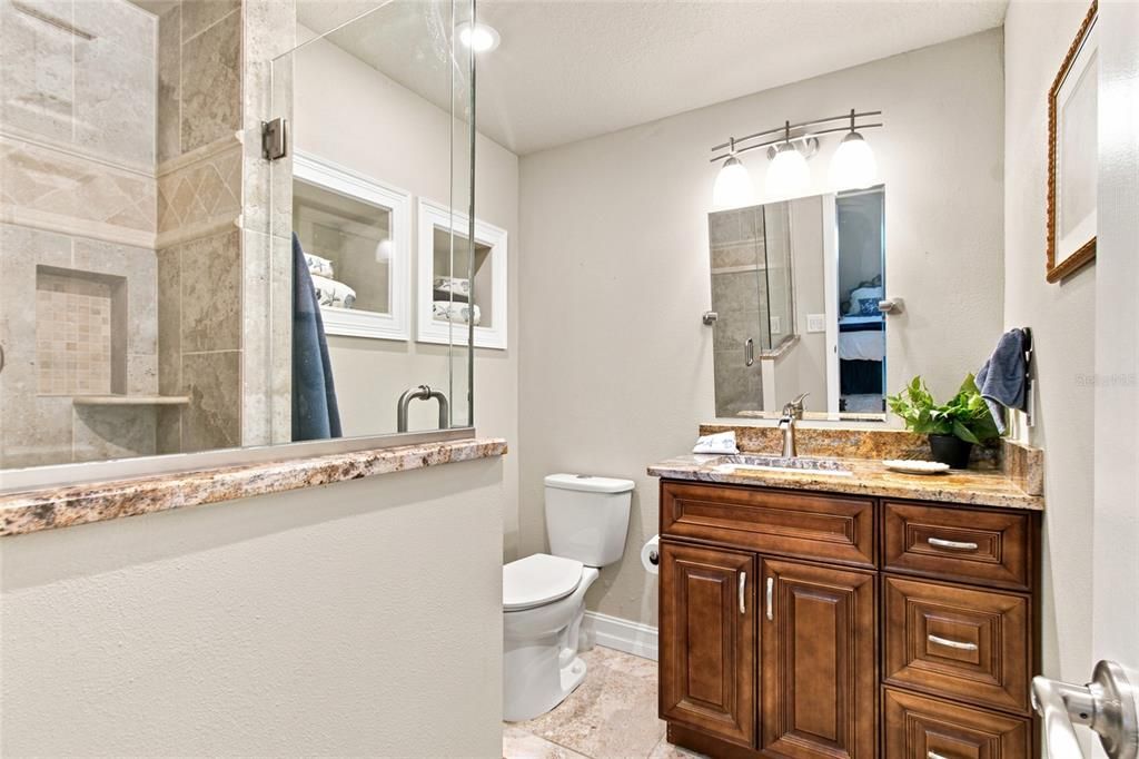 For Sale: $847,700 (2 beds, 2 baths, 1094 Square Feet)