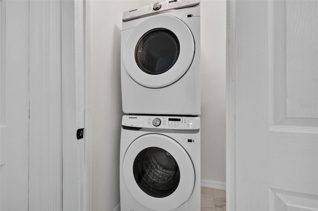 В аренду: $3,000 (3 спален, 2 ванн, 1268 Квадратных фут)