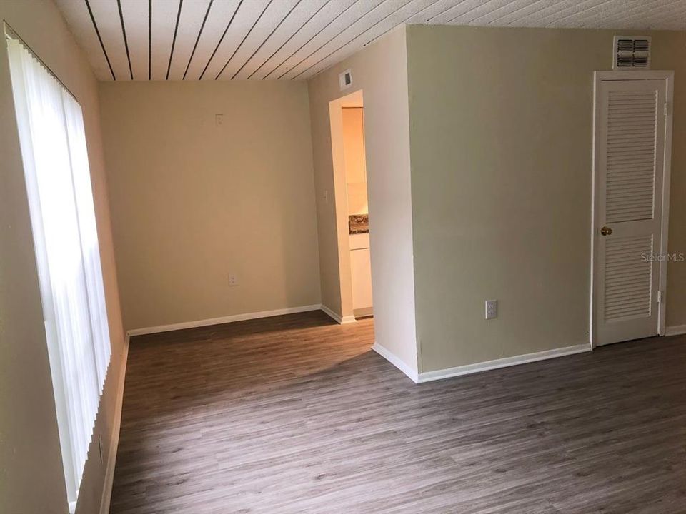 В аренду: $1,100 (1 спален, 1 ванн, 630 Квадратных фут)