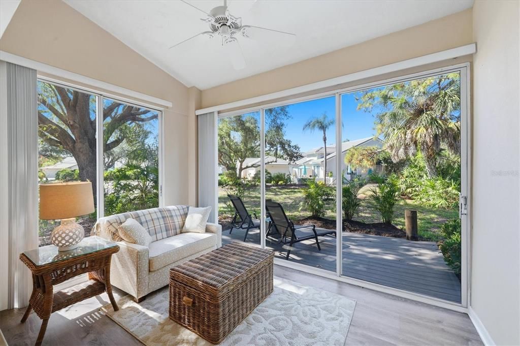 For Sale: $447,000 (2 beds, 2 baths, 1473 Square Feet)