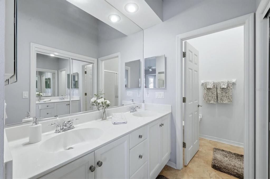 For Sale: $447,000 (2 beds, 2 baths, 1473 Square Feet)