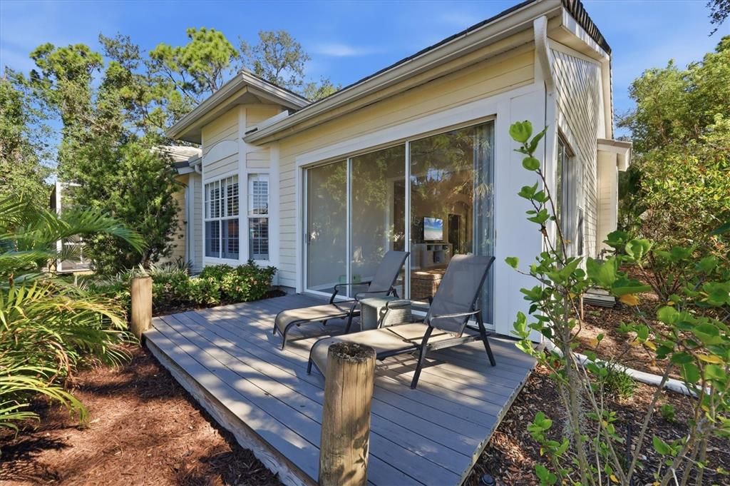 For Sale: $447,000 (2 beds, 2 baths, 1473 Square Feet)