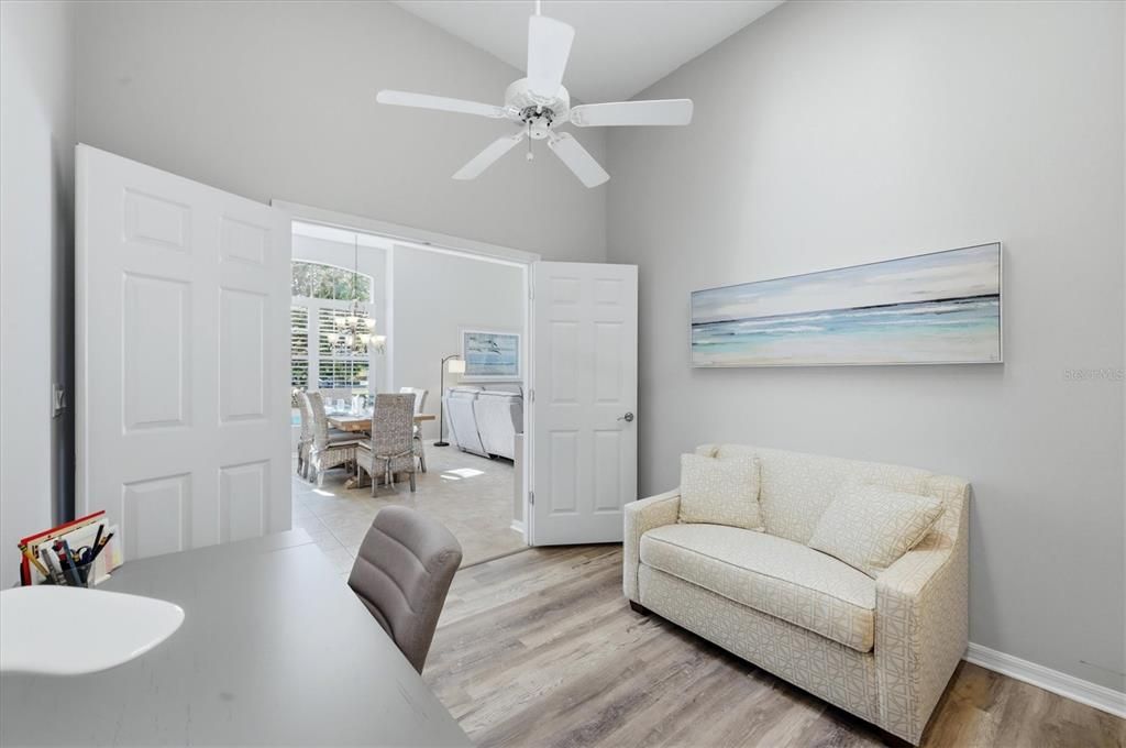 For Sale: $447,000 (2 beds, 2 baths, 1473 Square Feet)