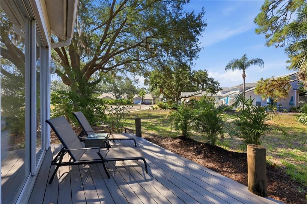 For Sale: $447,000 (2 beds, 2 baths, 1473 Square Feet)