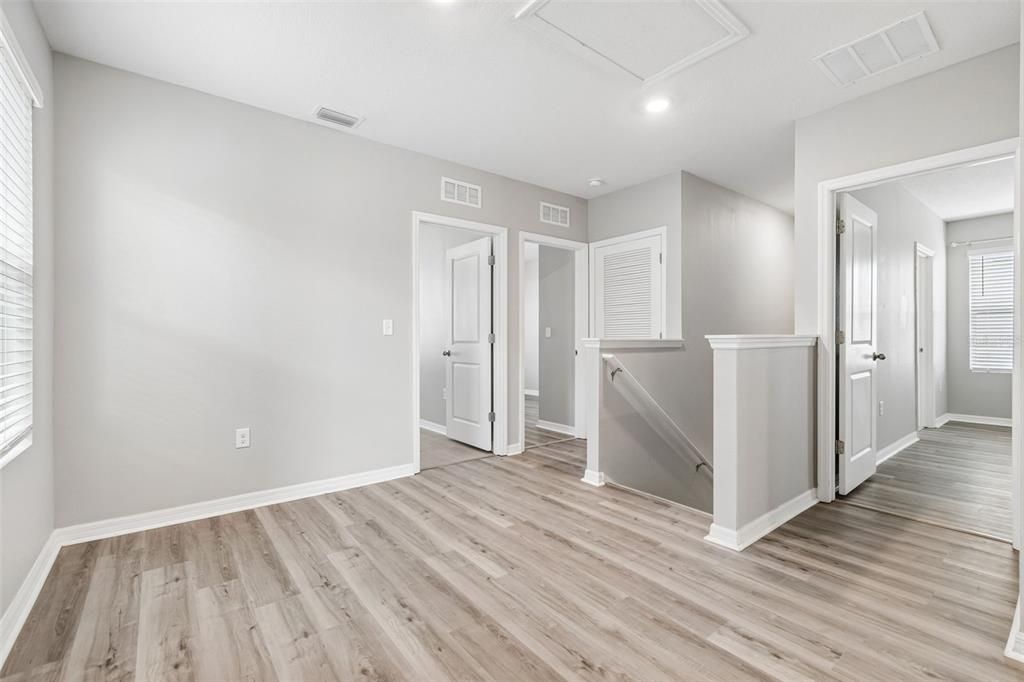 For Sale: $369,900 (4 beds, 2 baths, 2324 Square Feet)