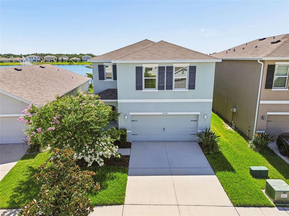 For Sale: $369,900 (4 beds, 2 baths, 2324 Square Feet)