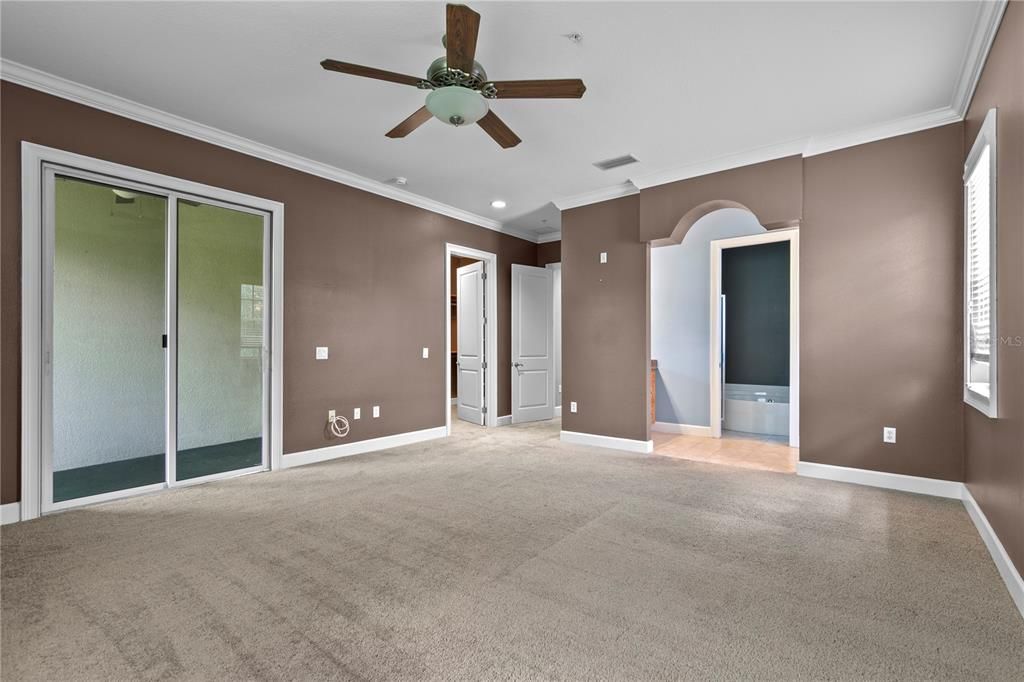 En Venta: $349,000 (3 camas, 2 baños, 2355 Pies cuadrados)