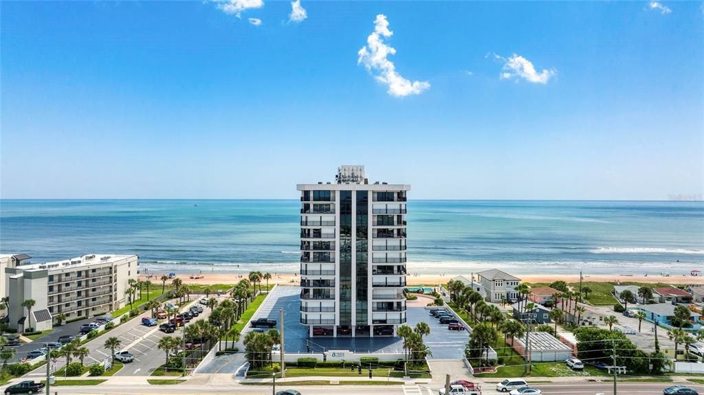 For Sale: $465,000 (2 beds, 2 baths, 1699 Square Feet)