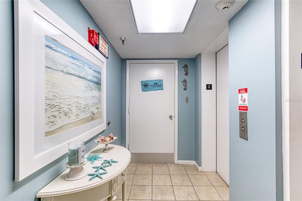For Sale: $465,000 (2 beds, 2 baths, 1699 Square Feet)
