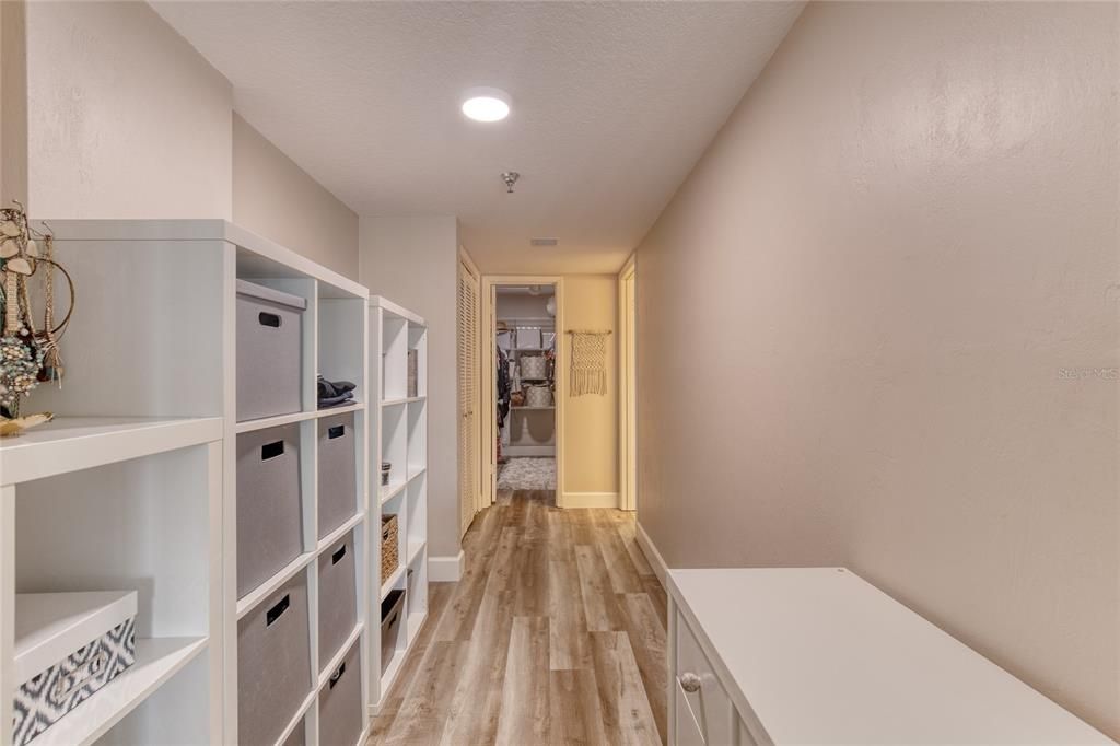 For Sale: $465,000 (2 beds, 2 baths, 1699 Square Feet)