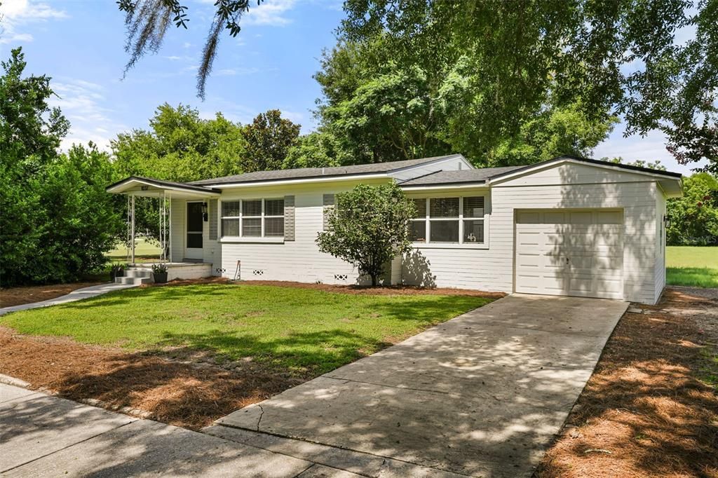 For Sale: $649,000 (0.15 acres)