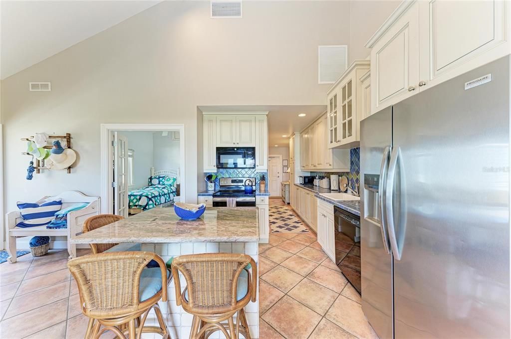 For Rent: $8,000 (2 beds, 2 baths, 1000 Square Feet)