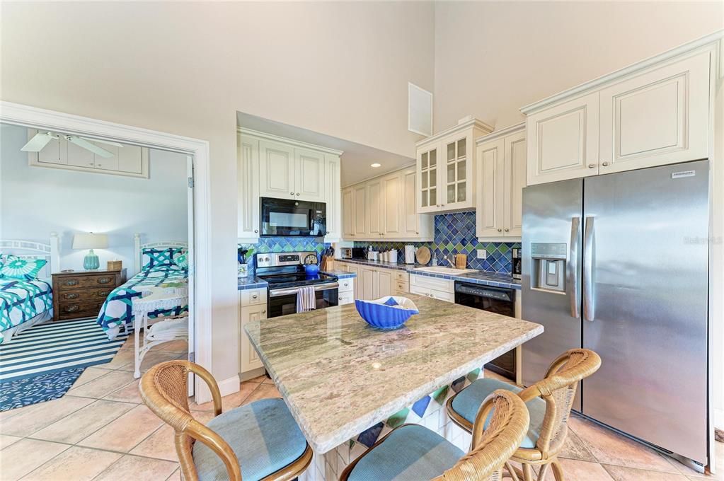 For Rent: $8,000 (2 beds, 2 baths, 1000 Square Feet)