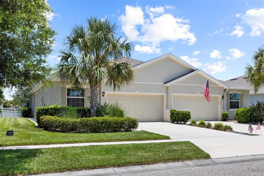 For Sale: $289,900 (3 beds, 2 baths, 1587 Square Feet)